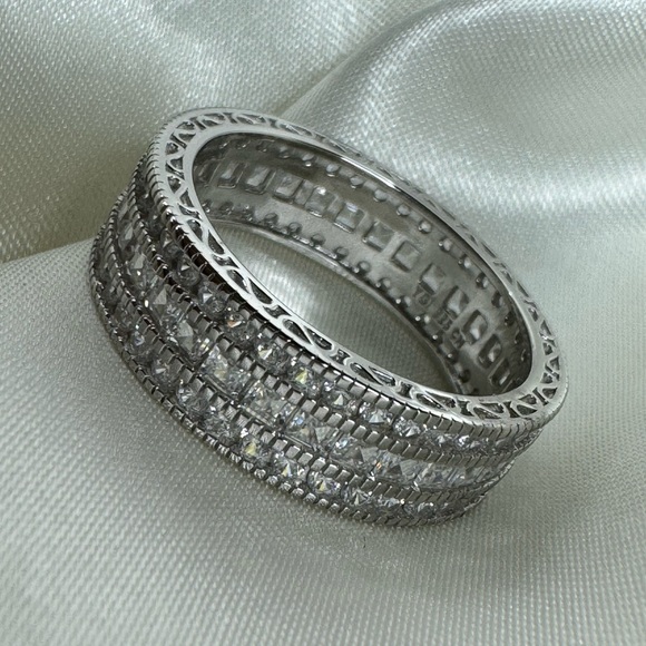 STERLING SILVER TRIPLE ROW ETERNITY BAND SIZE 9 - Picture 8 of 17